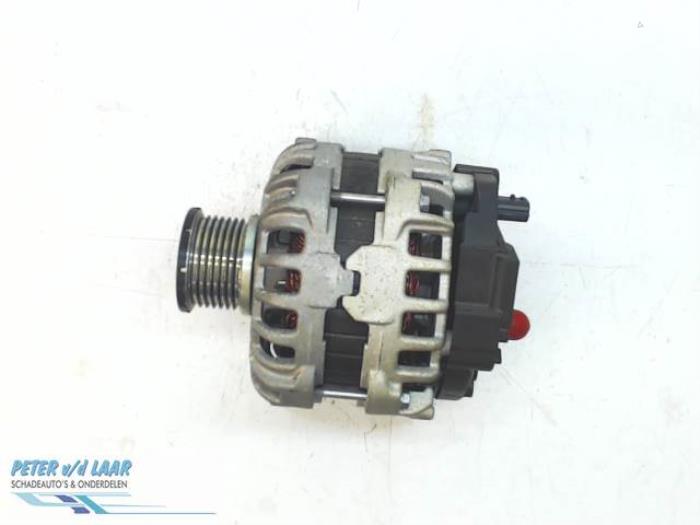 Gebruikte Dynamo Renault Twingo III (AH) 1.0 SCe 70 12V Prijs € 125,00 Margeregeling aangeboden door Autodemontage van de Laar