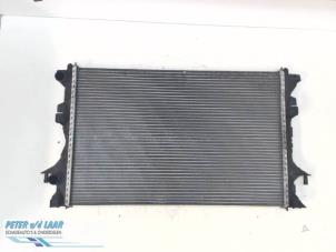 Gebruikte Radiateur Renault Espace (JK) 2.0 dCi 16V 150 FAP . Prijs € 50,00 Margeregeling aangeboden door Autodemontage van de Laar