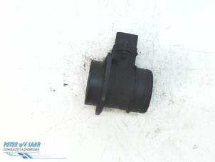 Gebruikte Luchtmassameter Volkswagen Sharan (7M8/M9/M6) Prijs € 20,00 Margeregeling aangeboden door Autodemontage van de Laar