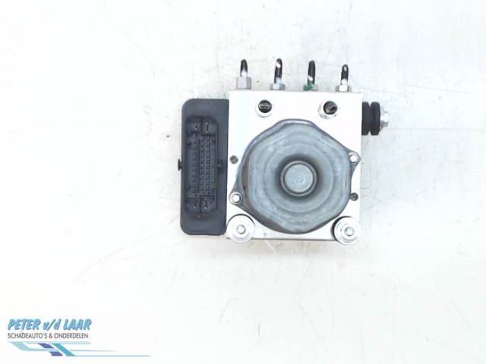 Gebruikte ABS Pomp Nissan Micra (K14) 1.0 12V Prijs € 250,00 Margeregeling aangeboden door Autodemontage van de Laar