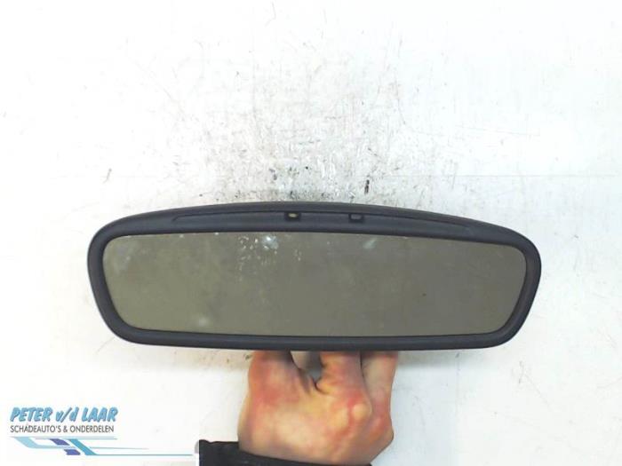 Spiegel binnen van een Ford S-Max (GBW) 2.0 16V 2007