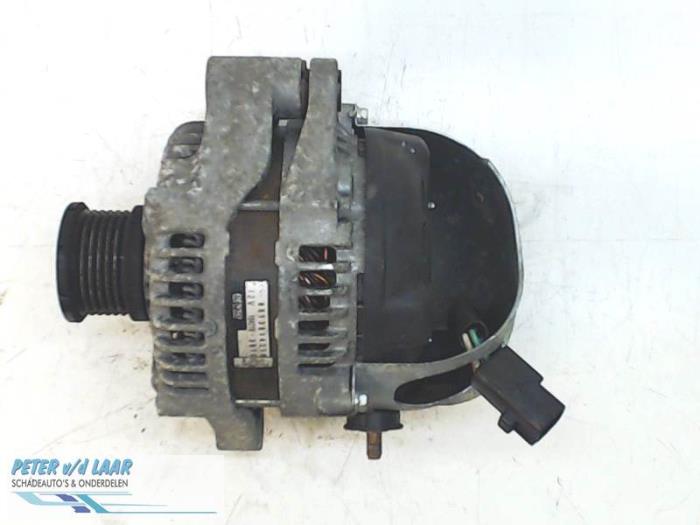 Gebruikte Alternator Renault Espace (JK) 3.0 dCi V6 24V Grand Espace Prijs € 50,00 Margeregeling aangeboden door Autodemontage van de Laar