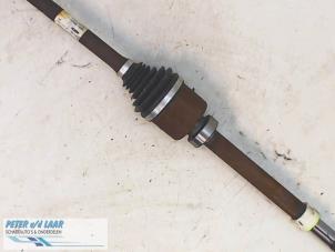 Gebruikte Steekas rechts-voor Renault Trafic (1FL/2FL/3FL/4FL) 1.6 dCi 115 Prijs € 200,00 Margeregeling aangeboden door Autodemontage van de Laar