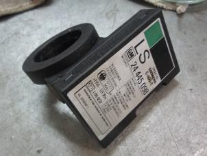 Gebruikte Startonderbreking Opel Zafira (F75) 1.6 16V Prijs € 20,00 Margeregeling aangeboden door Autodemontage van de Laar