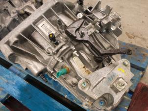 Gebruikte Versnellingsbak Nissan Pulsar (C13) 1.2 DIG-T 16V Prijs op aanvraag aangeboden door Autodemontage van de Laar