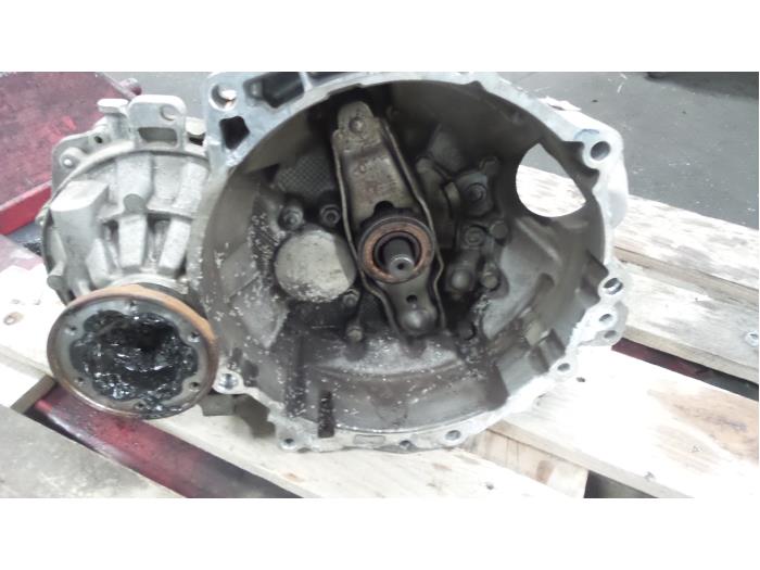 Gebruikte Versnellingsbak Audi A1 (8X1/8XK) 1.6 TDI 16V Prijs € 650,00 Margeregeling aangeboden door Autodemontage van de Laar