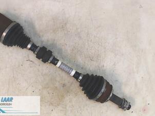 Gebruikte Steekas links-voor Renault Kadjar (RFEH) 1.5 Blue dCi Prijs € 200,00 Margeregeling aangeboden door Autodemontage van de Laar