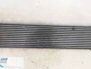 Gebruikte Intercooler Nissan Interstar (X70) 2.5 dCi 16V 100 Prijs op aanvraag aangeboden door Autodemontage van de Laar