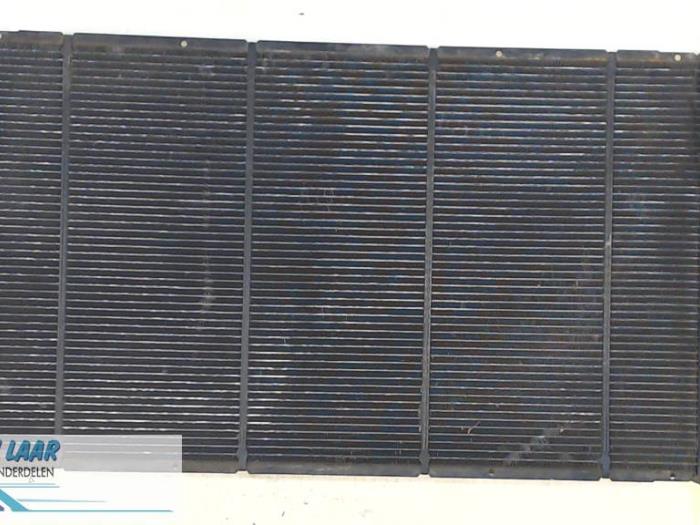 Gebruikte Radiateur Nissan Interstar (X70) 2.5 dCi 16V 100 Prijs € 35,00 Margeregeling aangeboden door Autodemontage van de Laar