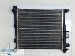 Gebruikte Radiateur Mercedes A (W168) 1.4 A-140 Prijs € 25,00 Margeregeling aangeboden door Autodemontage van de Laar