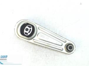 Gebruikte Motorrubber Renault Kangoo/Grand Kangoo (KW) 1.5 dCi 110 Prijs op aanvraag aangeboden door Autodemontage van de Laar