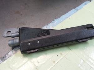 Gebruikte Antenne Versterker Mercedes A (W168) 1.6 A-160 Prijs op aanvraag aangeboden door Autodemontage van de Laar