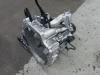 Versnellingsbak van een Dacia Sandero II, 2012 0.9 TCE 12V, Hatchback, Benzine, 898cc, 66kW (90pk), FWD, H4B400; H4BA4; H4B410; H4B408; H4BB4; H4B411; H4B412, 2012-10 2018