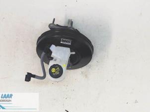 Gebruikte Rembol Dacia Duster (SR) 1.2 TCE 16V 4x4 Prijs € 120,00 Margeregeling aangeboden door Autodemontage van de Laar