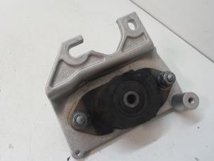 Gebruikte Motorrubber Dacia Duster (SR) 1.2 TCE 16V 4x4 Prijs op aanvraag aangeboden door Autodemontage van de Laar