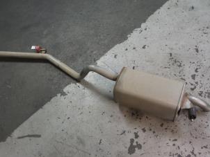 Gebruikte Uitlaat Einddemper Renault Twingo II (CN) 1.5 dCi 75 FAP Prijs op aanvraag aangeboden door Autodemontage van de Laar