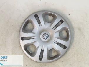 Gebruikte Wieldop Renault Clio III (BR/CR) 1.6 16V Prijs € 10,00 Margeregeling aangeboden door Autodemontage van de Laar