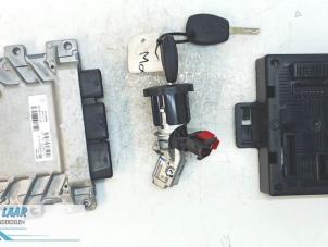 Gebruikte Computer Motormanagement Renault Modus/Grand Modus (JP) 1.2 16V Prijs op aanvraag aangeboden door Autodemontage van de Laar