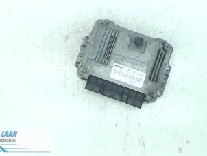 Gebruikte Computer Motormanagement Opel Vivaro 2.5 DTI 16V Prijs op aanvraag aangeboden door Autodemontage van de Laar