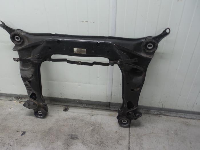 Gebruikte Subframe Audi A4 (B6) 1.8 T 20V Prijs op aanvraag aangeboden door Autodemontage van de Laar