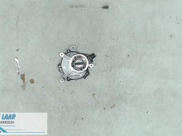 Gebruikte Vacuumpomp (Benzine) Audi TT (8J3) 2.0 TFSI 16V Prijs € 50,00 Margeregeling aangeboden door Autodemontage van de Laar