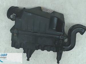 Gebruikte Luchtfilterhuis Ford Transit Connect 1.8 Tddi Prijs op aanvraag aangeboden door Autodemontage van de Laar