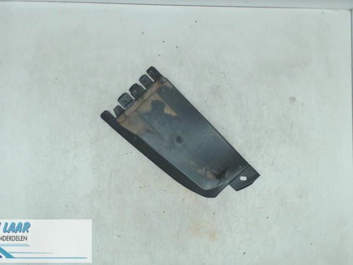 Gebruikte Diversen Renault Trafic (1FL/2FL/3FL/4FL) 1.6 dCi 90 Prijs op aanvraag aangeboden door Autodemontage van de Laar