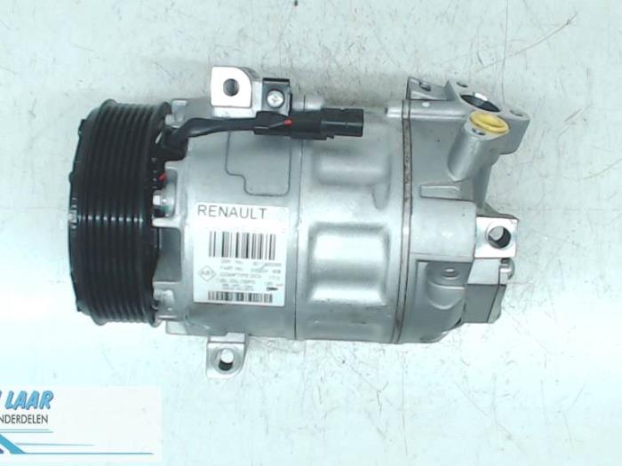 Gebruikte Pomp Airco Fiat Talento 1.6 MultiJet Biturbo 120 Prijs € 200,00 Margeregeling aangeboden door Autodemontage van de Laar