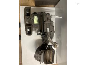 Gebruikte Kachelhuis Audi Allroad (C5) 2.5 V6 TDI 24V Prijs € 150,00 Margeregeling aangeboden door Autodemontage van de Laar