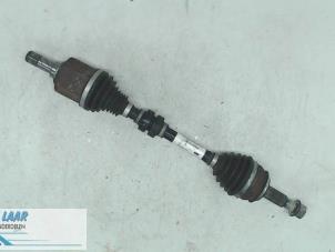 Gebruikte Steekas links-voor Renault Kadjar (RFEH) 1.5 Blue dCi Prijs op aanvraag aangeboden door Autodemontage van de Laar