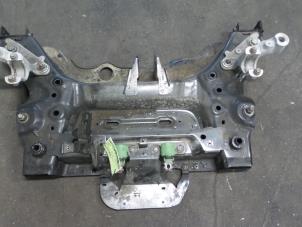 Gebruikte Subframe Renault Megane IV Estate (RFBK) 1.5 Energy dCi 115 Prijs € 150,00 Margeregeling aangeboden door Autodemontage van de Laar