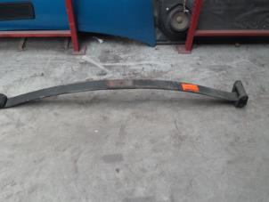 Gebruikte Bladveer achter Mercedes Sprinter 3t (903) 311 CDI 16V Prijs € 100,00 Margeregeling aangeboden door Autodemontage van de Laar