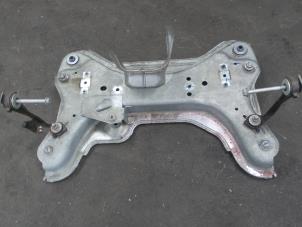 Gebruikte Subframe Renault Trafic (1FL/2FL/3FL/4FL) 1.6 dCi 115 Prijs op aanvraag aangeboden door Autodemontage van de Laar