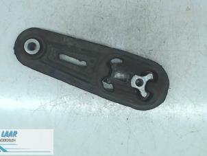 Gebruikte Motorrubber Nissan Juke (F15) 1.2 DIG-T 16V Prijs op aanvraag aangeboden door Autodemontage van de Laar