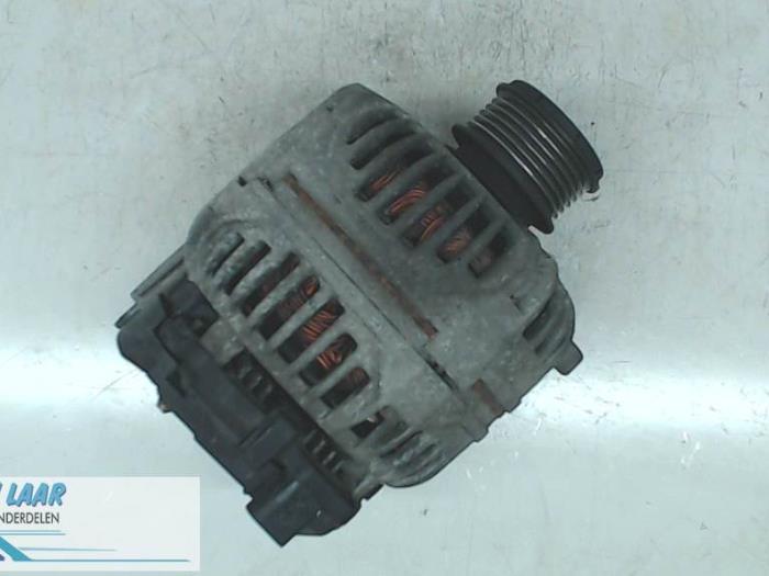 Gebruikte Dynamo Volkswagen Lupo (6X1) 1.4 TDI 75 Prijs € 50,00 Margeregeling aangeboden door Autodemontage van de Laar