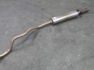 Gebruikte Uitlaat Middendemper Nissan Pulsar (C13) 1.2 DIG-T 16V Prijs op aanvraag aangeboden door Autodemontage van de Laar