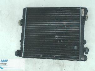 Gebruikte Radiateur Seat Ibiza III (6L1) 1.4 16V 75 Prijs € 25,00 Margeregeling aangeboden door Autodemontage van de Laar