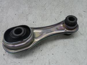 Gebruikte Motorrubber Dacia Sandero II 0.9 TCE 12V Prijs € 30,00 Margeregeling aangeboden door Autodemontage van de Laar