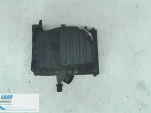 Gebruikte Luchtfilterhuis Opel Meriva 1.6 16V Prijs € 50,00 Margeregeling aangeboden door Autodemontage van de Laar