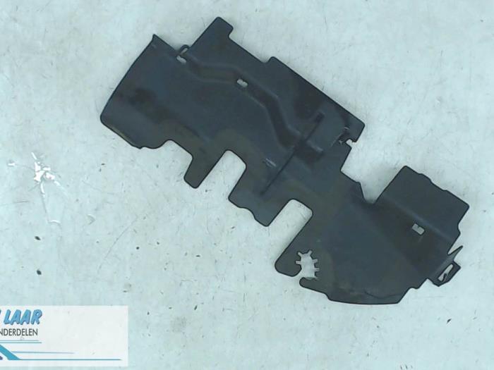 Gebruikte Diversen Volkswagen Passat Variant (3C5) 1.6 Prijs op aanvraag aangeboden door Autodemontage van de Laar