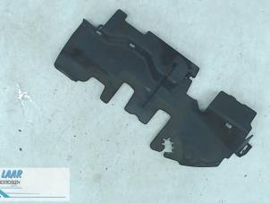 Gebruikte Diversen Volkswagen Passat Variant (3C5) 1.6 Prijs op aanvraag aangeboden door Autodemontage van de Laar