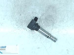 Gebruikte Pen Bobine Volkswagen Polo IV (9N1/2/3) 1.2 12V Prijs op aanvraag aangeboden door Autodemontage van de Laar