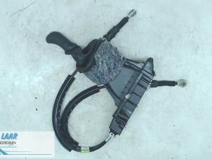 Gebruikte Schakelkabel Versnellingsbak Dacia Sandero II 0.9 TCE 12V Prijs op aanvraag aangeboden door Autodemontage van de Laar