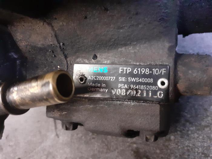 Gebruikte Dieselpomp Ford Fusion Prijs € 150,00 Margeregeling aangeboden door Autodemontage van de Laar