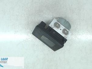 Gebruikte ABS Pomp Renault Espace (RFCJ) 1.8 Energy Tce 225 Prijs op aanvraag aangeboden door Autodemontage van de Laar