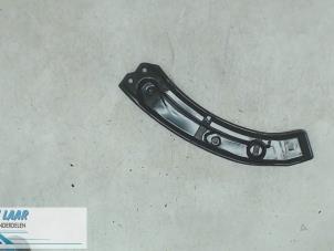 Gebruikte Frontpaneel Audi Q3 (8UB/8UG) Prijs op aanvraag aangeboden door Autodemontage van de Laar