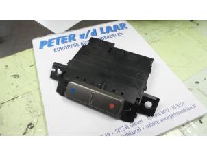 Gebruikte Schakelaar Volkswagen Phaeton (3D) 3.0 V6 TDI 24V 4Motion Prijs op aanvraag aangeboden door Autodemontage van de Laar