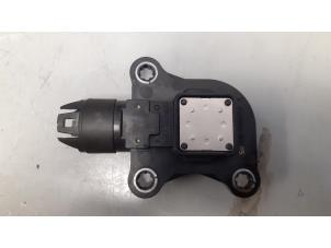 Gebruikte Nokkenas Sensor Peugeot 207 CC (WB) 1.6 16V Prijs € 40,00 Margeregeling aangeboden door Autodemontage van de Laar
