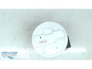 Gebruikte Benzinepomp Dacia Sandero II 0.9 TCE 12V Prijs € 80,00 Margeregeling aangeboden door Autodemontage van de Laar