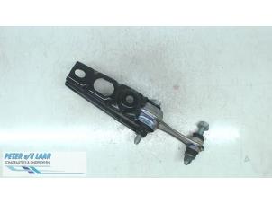 Gebruikte Motorrubber Dacia Sandero II 0.9 TCE 12V Prijs € 30,00 Margeregeling aangeboden door Autodemontage van de Laar